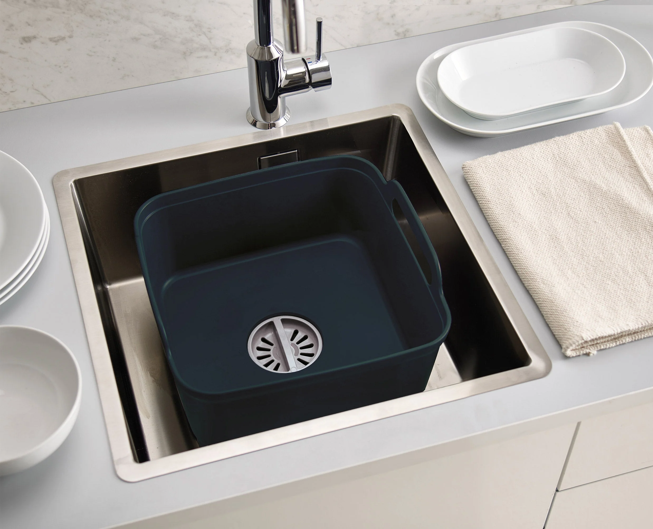 3-piece Gray Drainer, Washing-up Bowl & Brush Set - Image 5