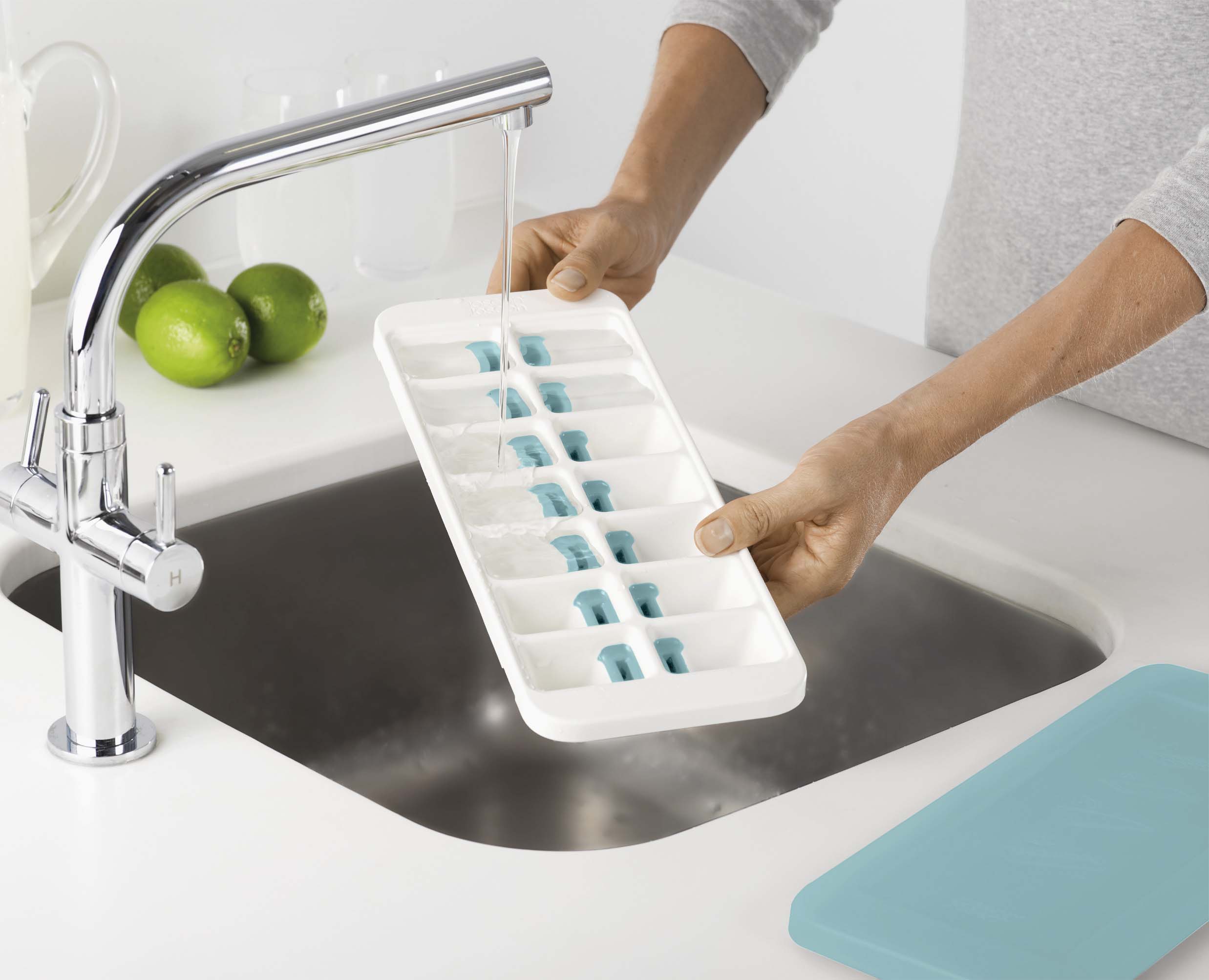 DUO Easy-release Ice Cube Tray - Image 4
