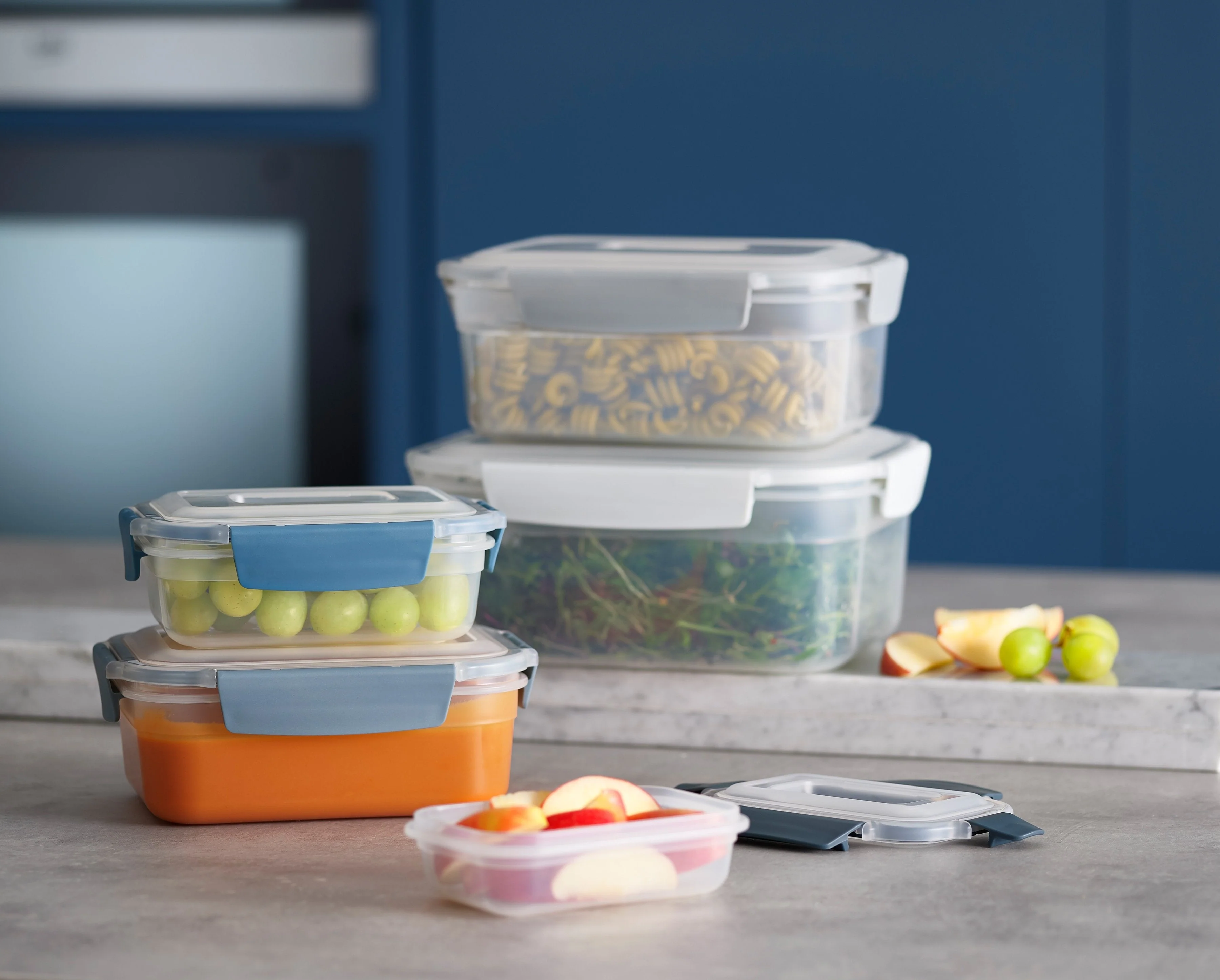 Nest™ Lock 10-piece Blue Food Container Set - Editions - Image 3