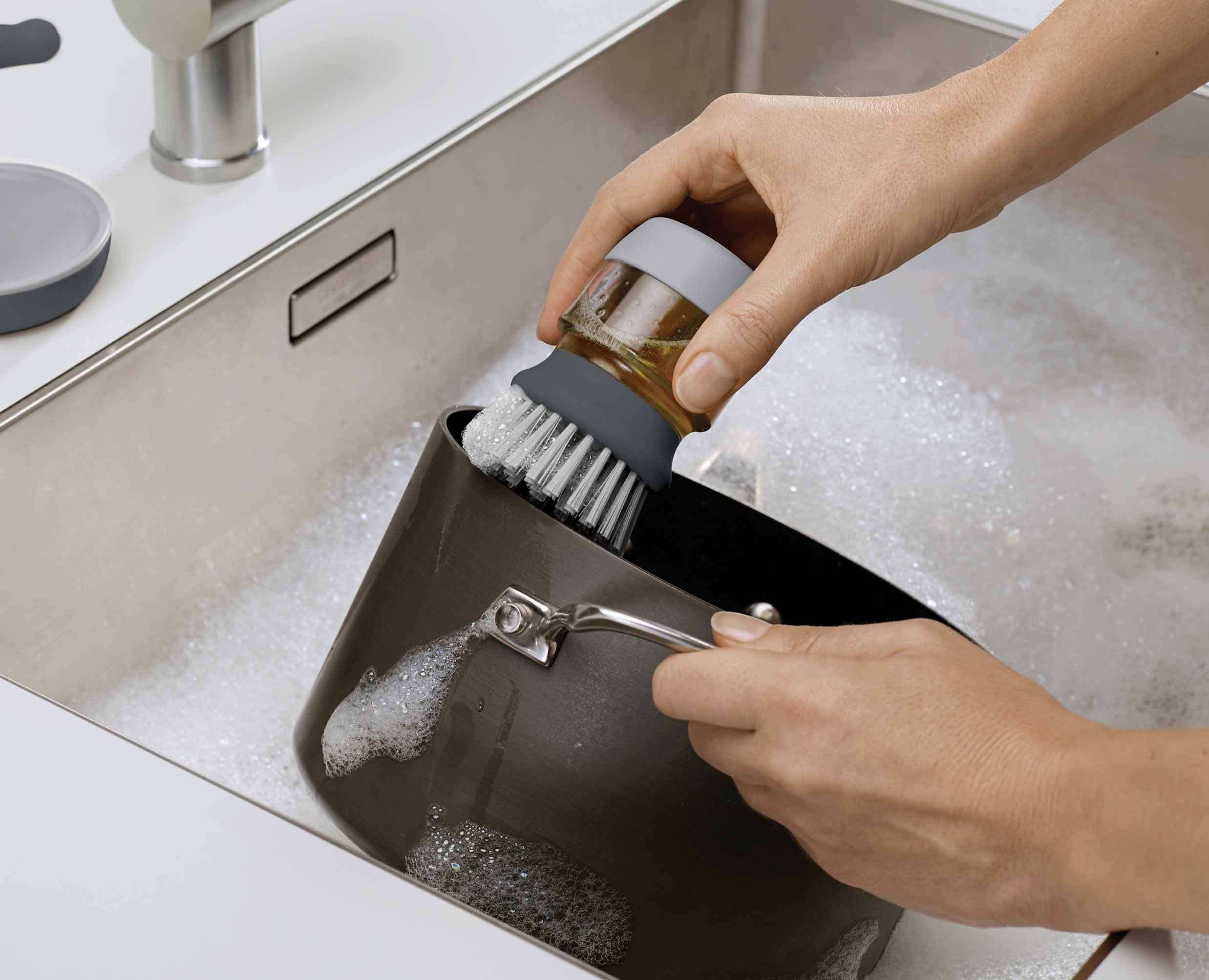 Palm Scrub™ Gray Washing Up Brush - Image 3