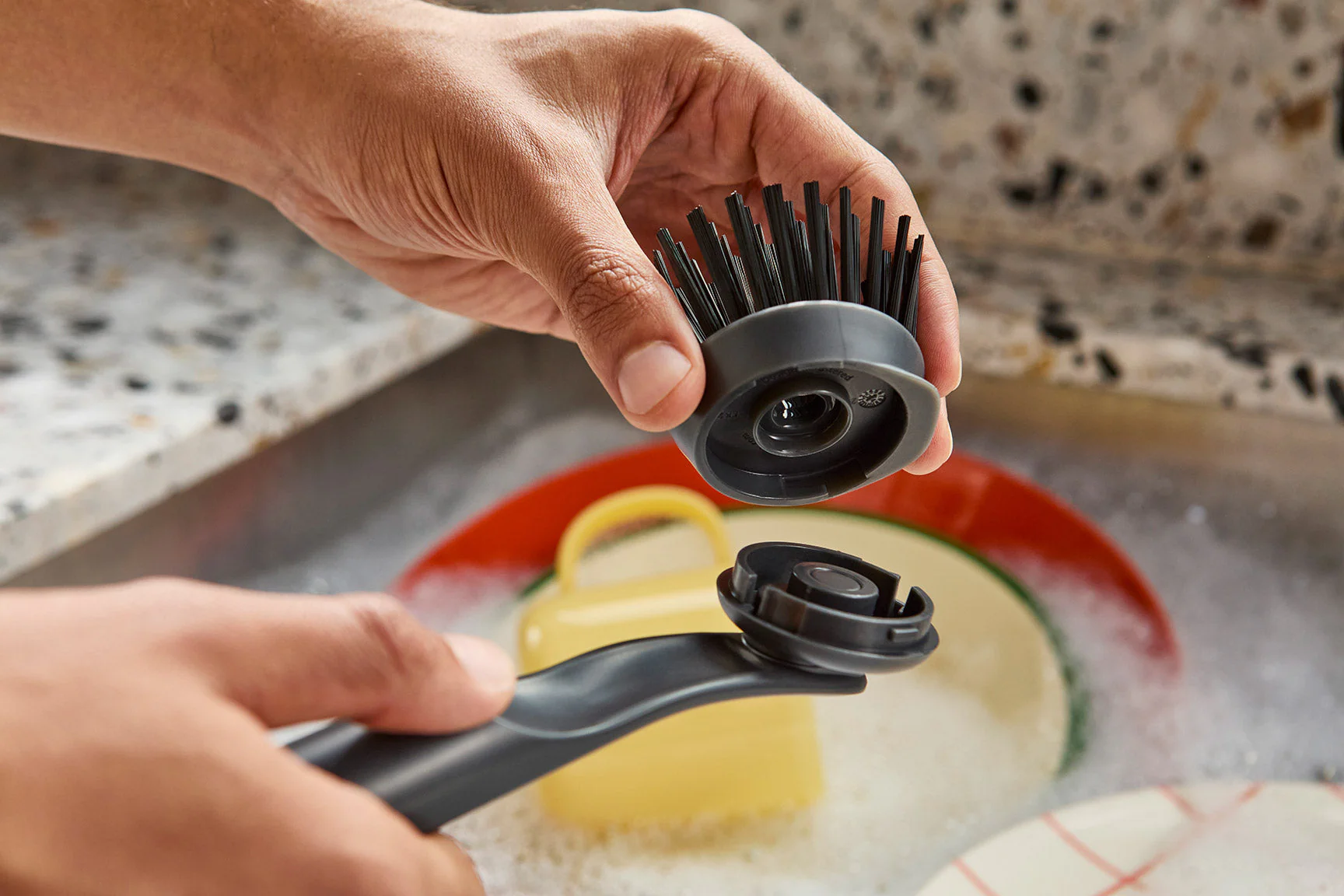 SinkTech™ 2-Piece Dish Brush Heads - Image 3