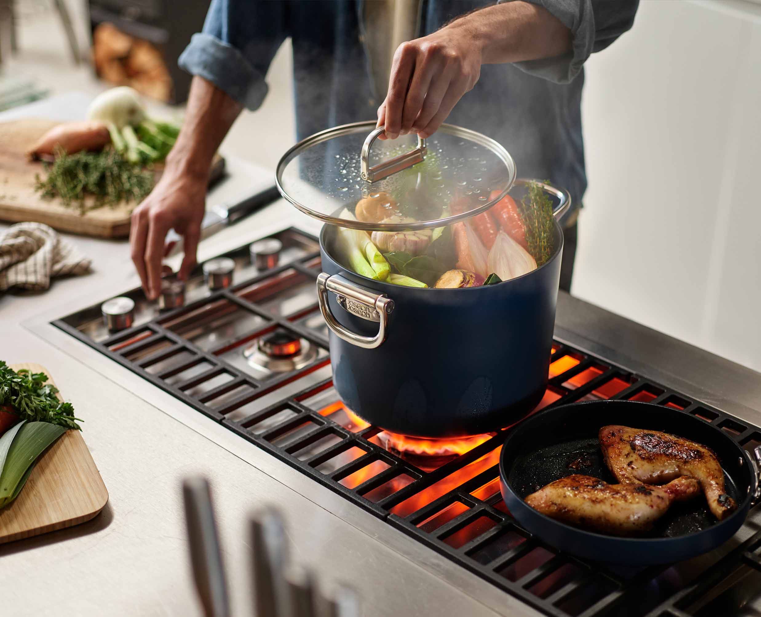 Space Folding Handle Ceramic Non-stick 8.5 Qt. Blue Stock Pot & Lid - Image 3